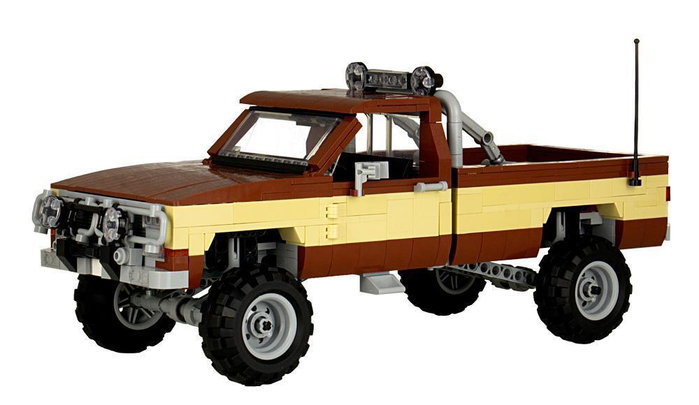 Bluebrixx 101472 - Stuntman Truck