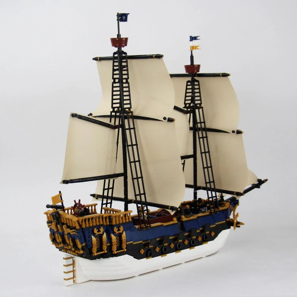 Bluebrixx 107823 - Governor's Island: Admiralty Frigate