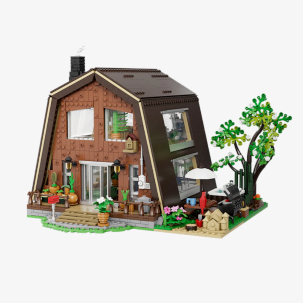 LEGO-compatible modular building
